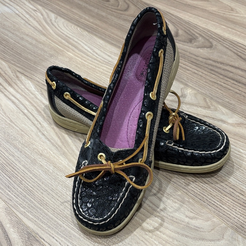 Sperry Black and Tan Women's Flats size 9